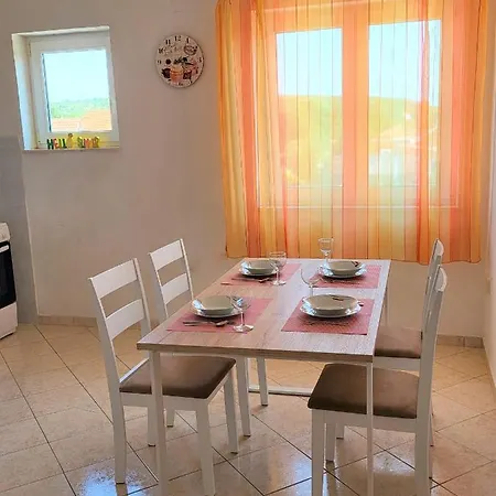 Dino Apartamento *