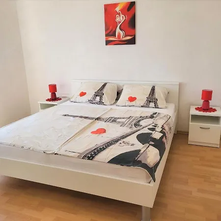 Dino Apartamento Primošten