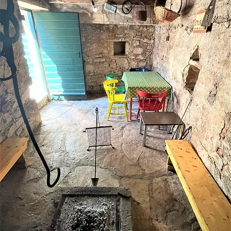 Dino Apartamento Primošten